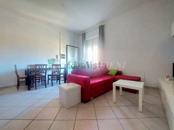 appartamento in vendita a Scarlino in zona Scarlino Scalo