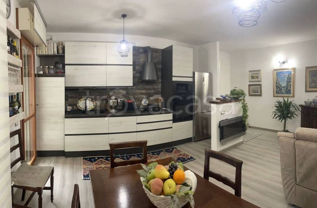 appartamento in vendita a Scarlino in zona Scarlino Scalo