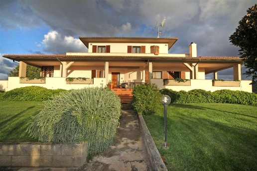 casa indipendente in vendita a Scarlino in zona Le Case