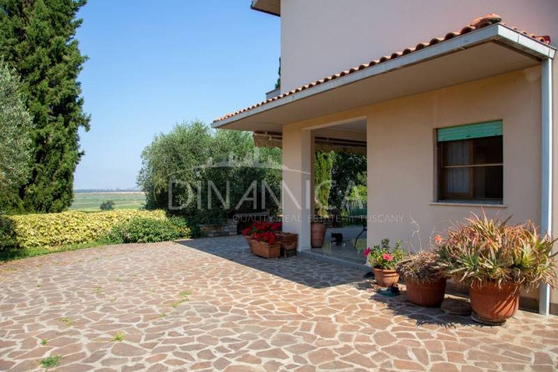casa indipendente in vendita a Scarlino in zona Puntone