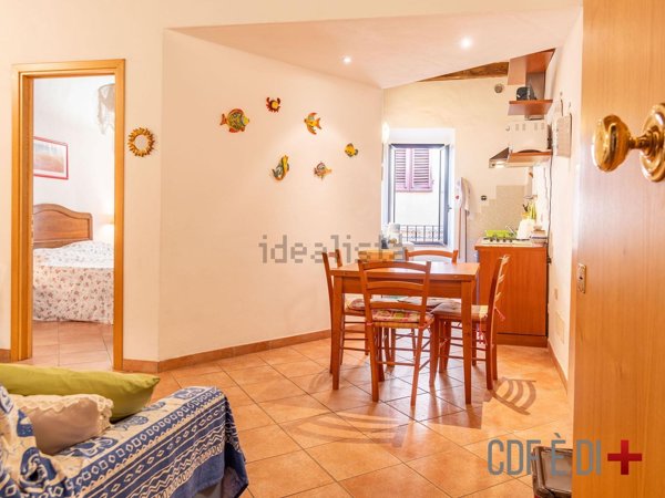 appartamento in vendita a Scarlino in zona Scarlino Scalo