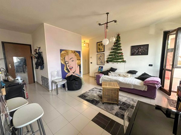 appartamento in vendita a Scarlino in zona Scarlino Scalo