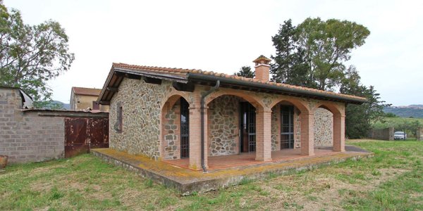 esavano in vendita a Scarlino