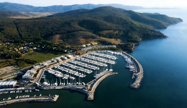 casa indipendente in vendita a Scarlino in zona Puntone
