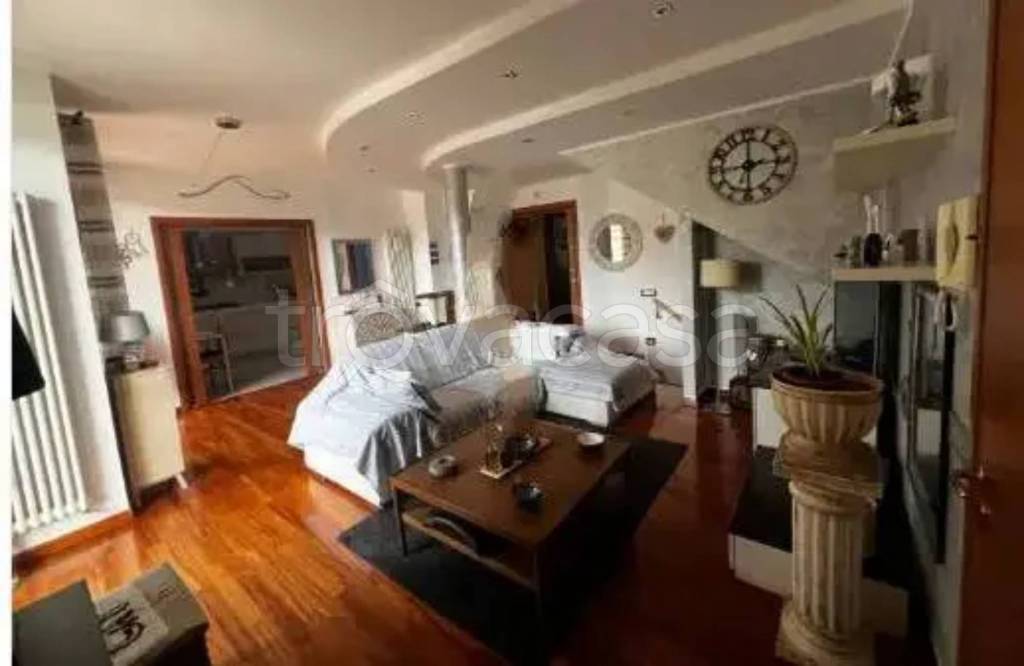 appartamento in vendita a Scarlino in zona Scarlino Scalo