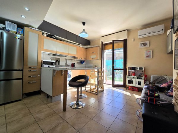 appartamento in vendita a Scarlino in zona Scarlino Scalo