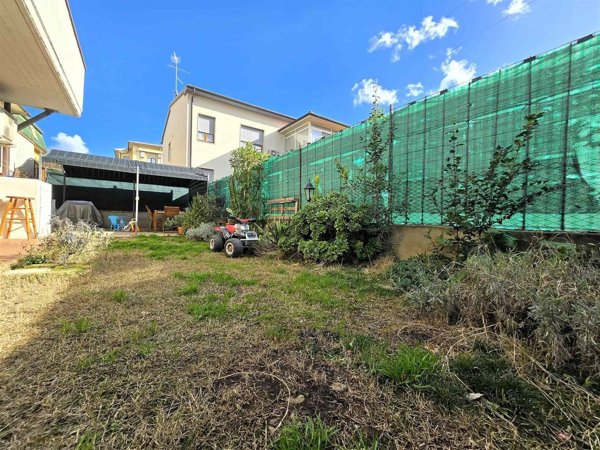 appartamento in vendita a Scarlino in zona Scarlino Scalo