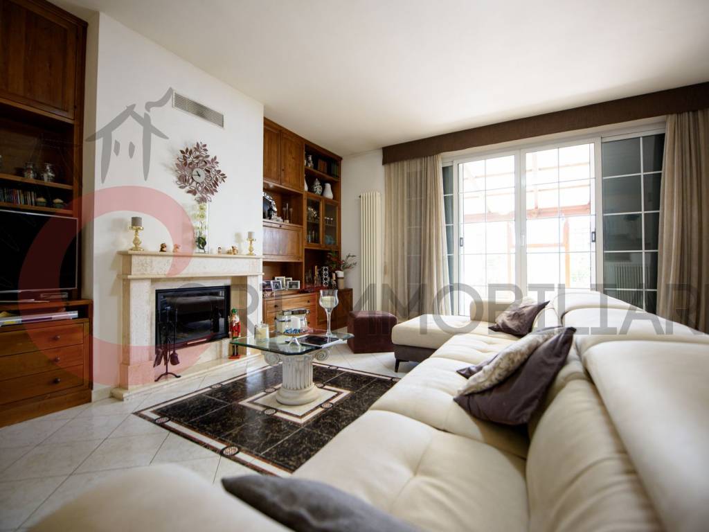 casa indipendente in vendita a Scarlino in zona Scarlino Scalo