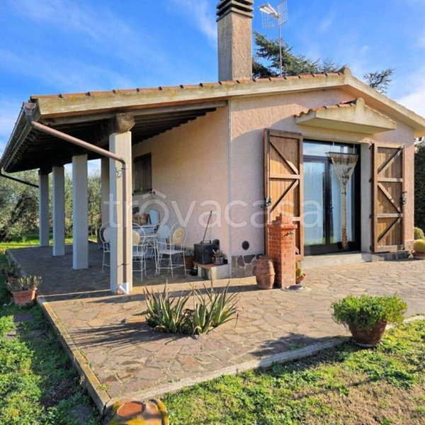 casa indipendente in vendita a Scarlino in zona Puntone