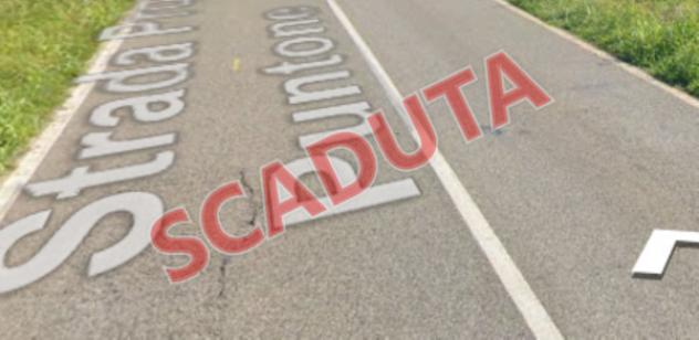 negozio in vendita a Scarlino in zona Puntone