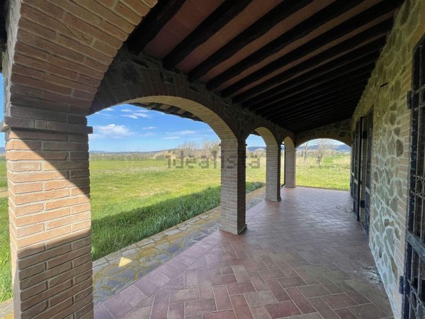 casale in vendita a Scarlino