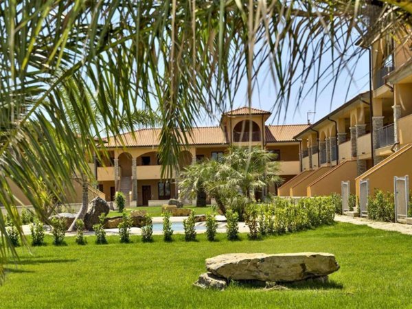 appartamento in vendita a Scarlino in zona Puntone