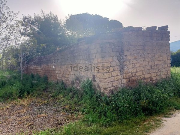 rudere in vendita a Scarlino