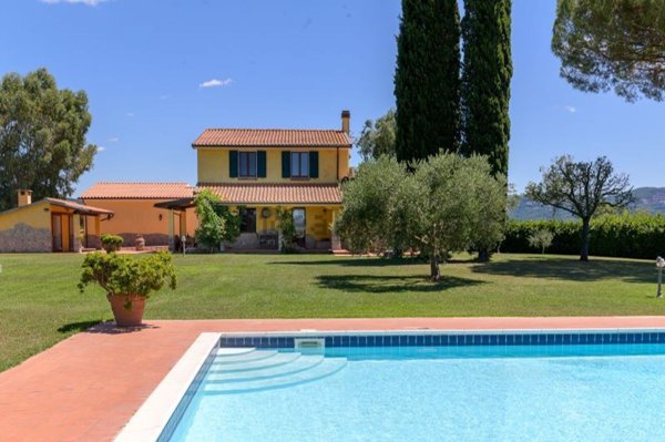 casa indipendente in vendita a Scarlino