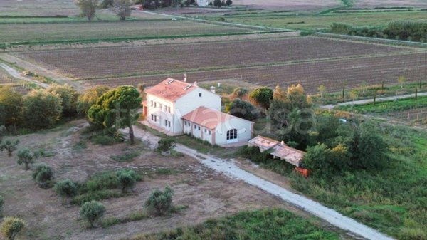 casa indipendente in vendita a Scarlino