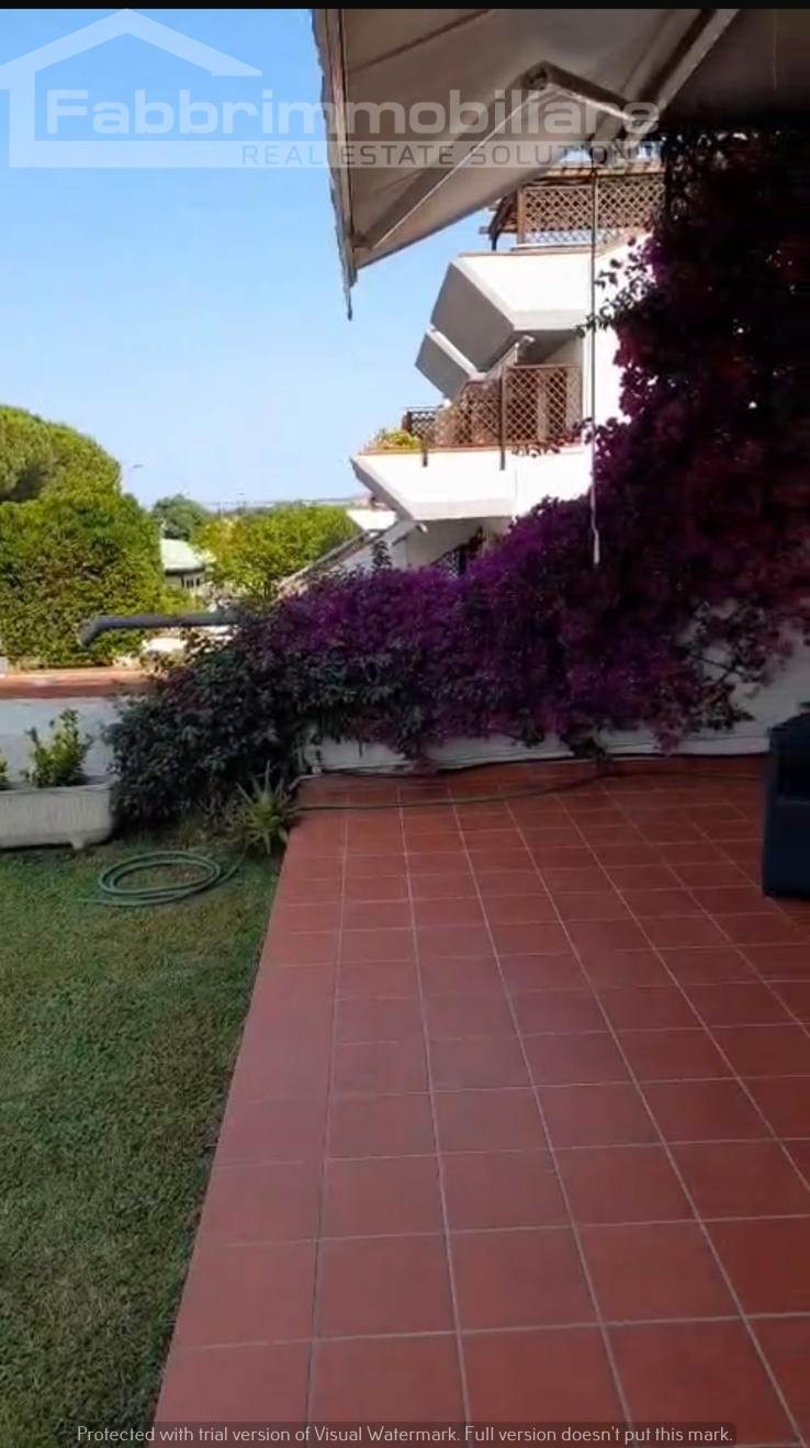 appartamento in vendita a Scarlino in zona Puntone