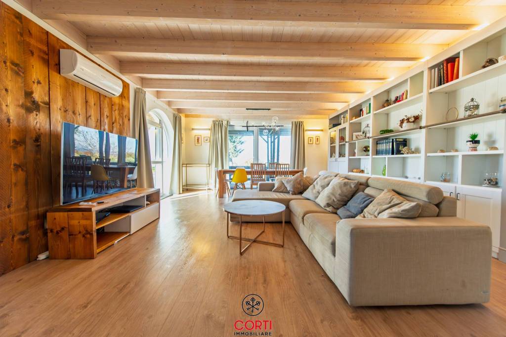 casa indipendente in vendita a Scarlino