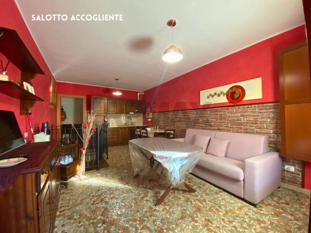 appartamento in vendita a Scarlino in zona Le Case