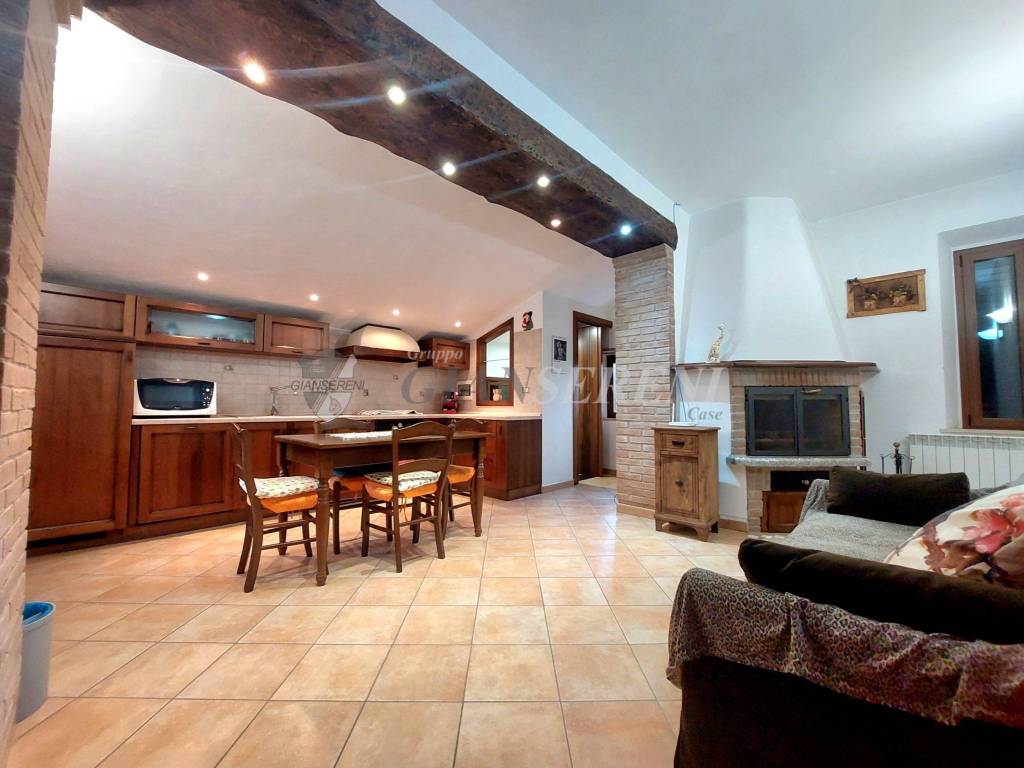 casa indipendente in vendita a Scarlino in zona Le Case