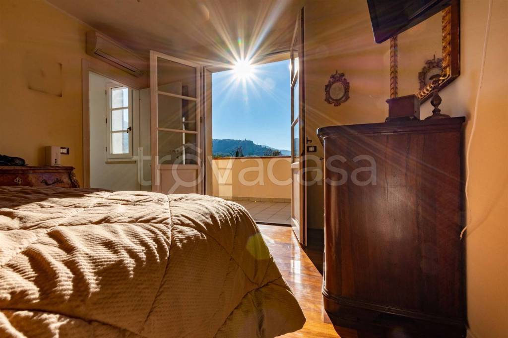 casa indipendente in vendita a Scarlino in zona Puntone