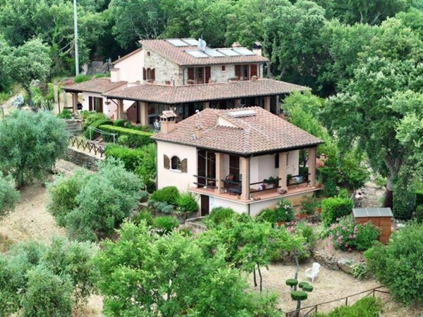 casale in vendita a Scarlino in zona Imposto
