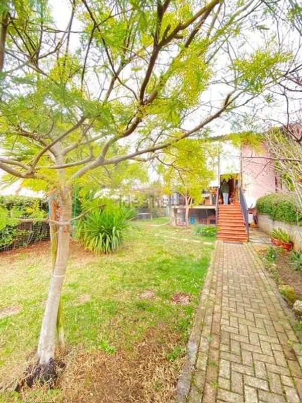 appartamento in vendita a Scarlino in zona Scarlino Scalo