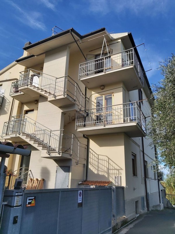 appartamento in vendita a Scarlino in zona Puntone