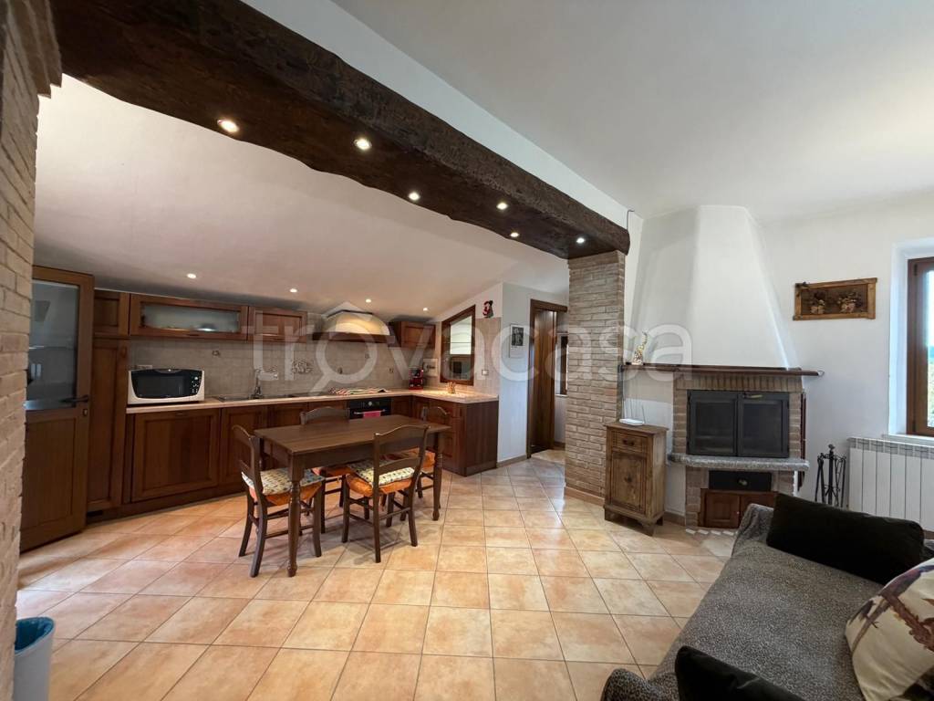 appartamento in vendita a Scarlino in zona Le Case