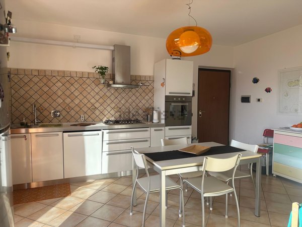 appartamento in vendita a Scarlino in zona Scarlino Scalo