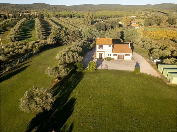 casale in vendita a Scarlino