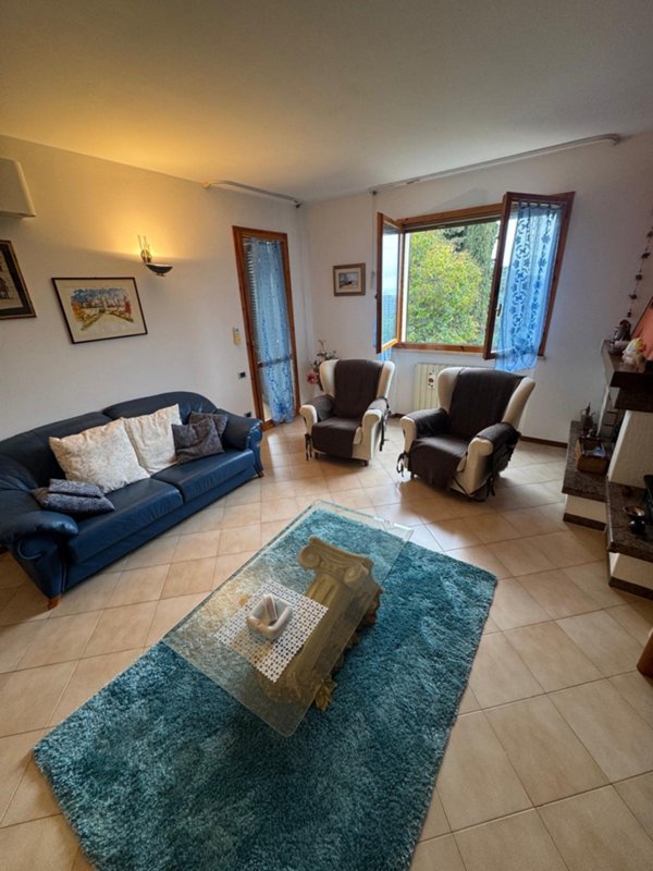 appartamento in vendita a Scarlino in zona Scarlino Scalo