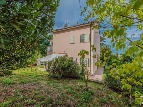 casa indipendente in vendita a Scarlino