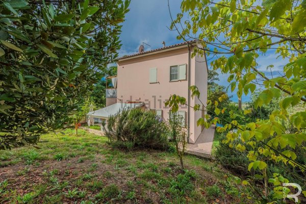 casa indipendente in vendita a Scarlino in zona Imposto