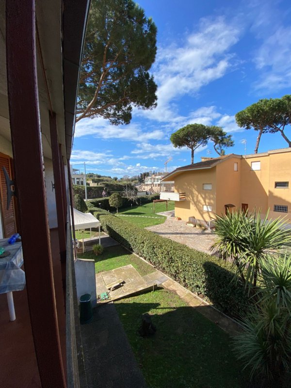 appartamento in vendita a Scarlino in zona Puntone