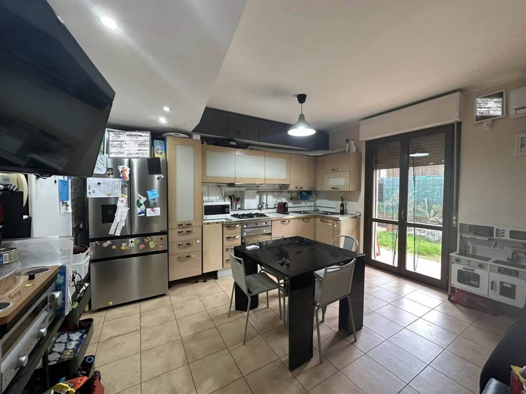 appartamento in vendita a Scarlino in zona Scarlino Scalo