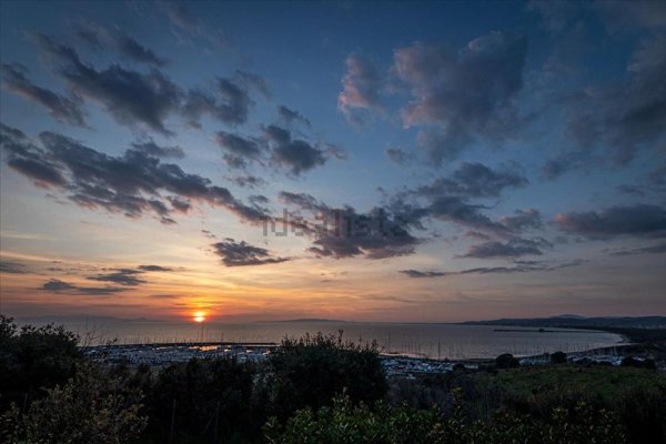 casa indipendente in vendita a Scarlino