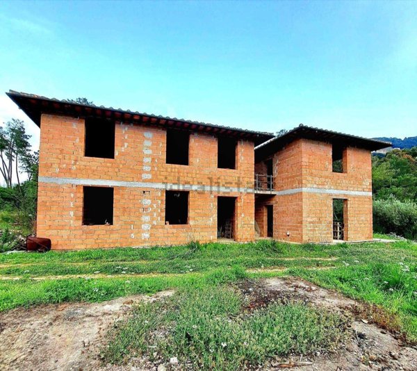 casa indipendente in vendita a Scarlino