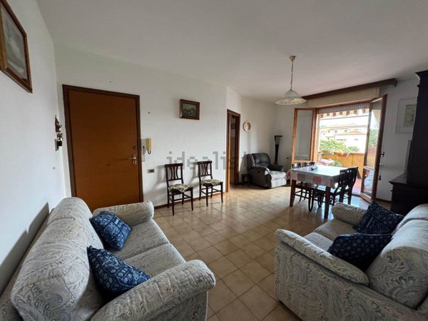 appartamento in vendita a Scarlino in zona Scarlino Scalo