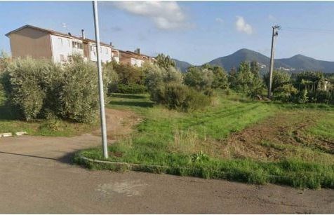 terreno edificabile in vendita a Scarlino in zona Scarlino Scalo
