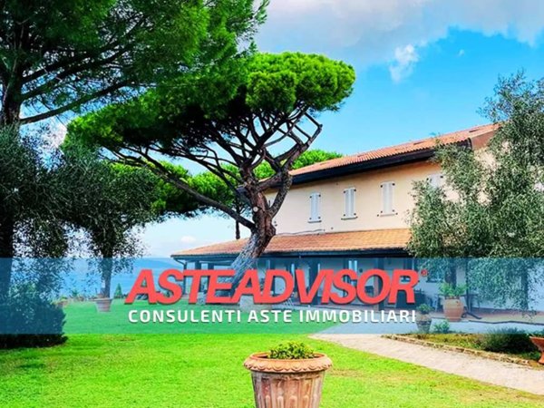 villa in vendita a Scarlino in zona Puntone