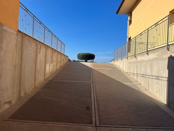 terreno edificabile in vendita a Scarlino in zona Scarlino Scalo