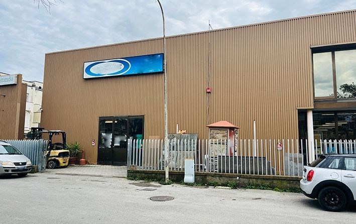 capannone in vendita a Scarlino
