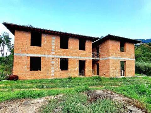 casa indipendente in vendita a Scarlino
