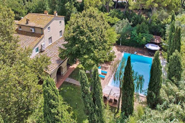 casa indipendente in vendita a Scarlino