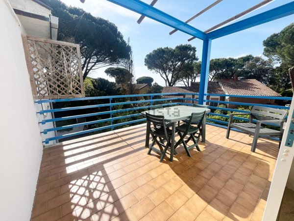 appartamento in vendita a Scarlino in zona Puntone