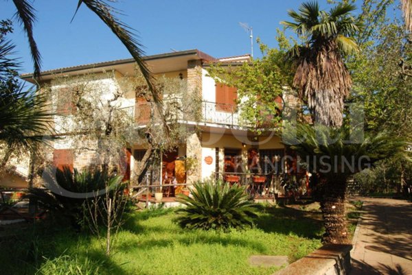 casa indipendente in vendita a Scarlino in zona Puntone