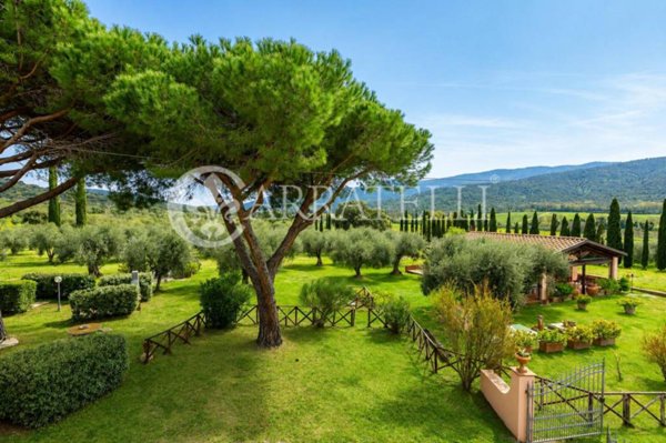 casa indipendente in vendita a Scarlino