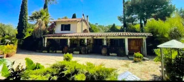 casa indipendente in vendita a Scarlino in zona Imposto