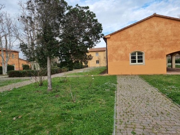 casa indipendente in vendita a Scarlino in zona Scarlino Scalo