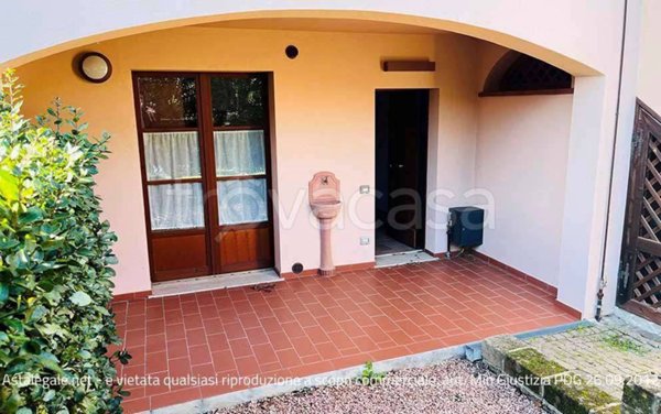 appartamento in vendita a Scarlino in zona Imposto